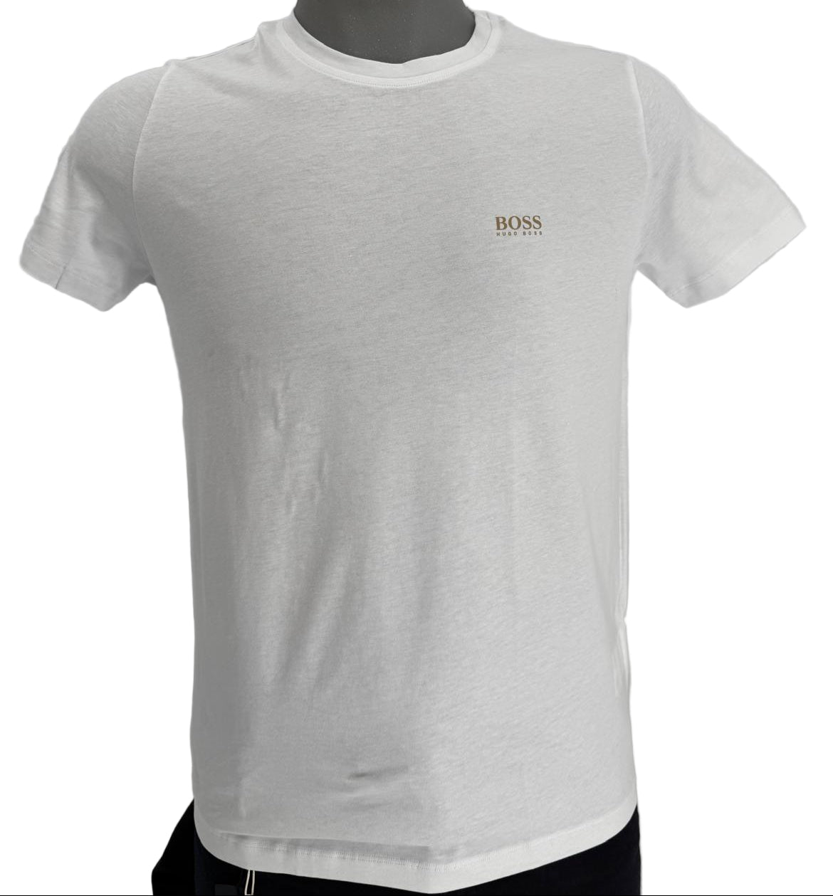 A regular-fit T-shirt by HUGO BOSS. Featuring coordinating logo at the left chest, this short-sleeved T-shirt is crafted in pure-cotton jersey for natural comfort and breathability.
