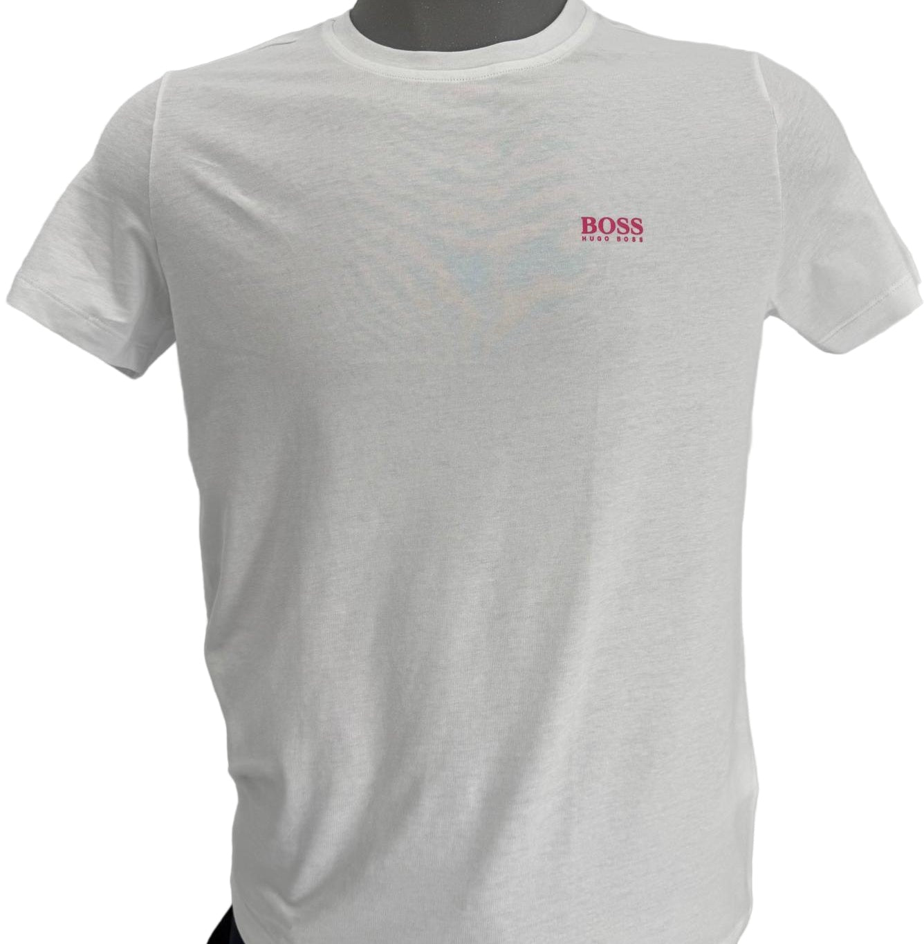 A regular-fit T-shirt by HUGO BOSS. Featuring coordinating logo at the left chest, this short-sleeved T-shirt is crafted in pure-cotton jersey for natural comfort and breathability.