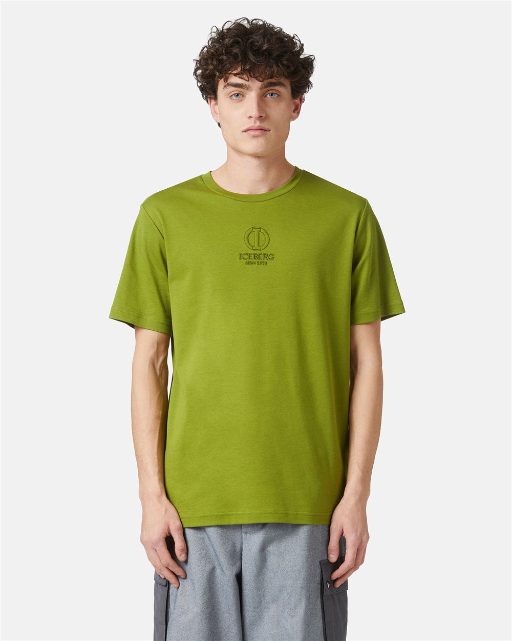 Sustainable cotton T-shirt