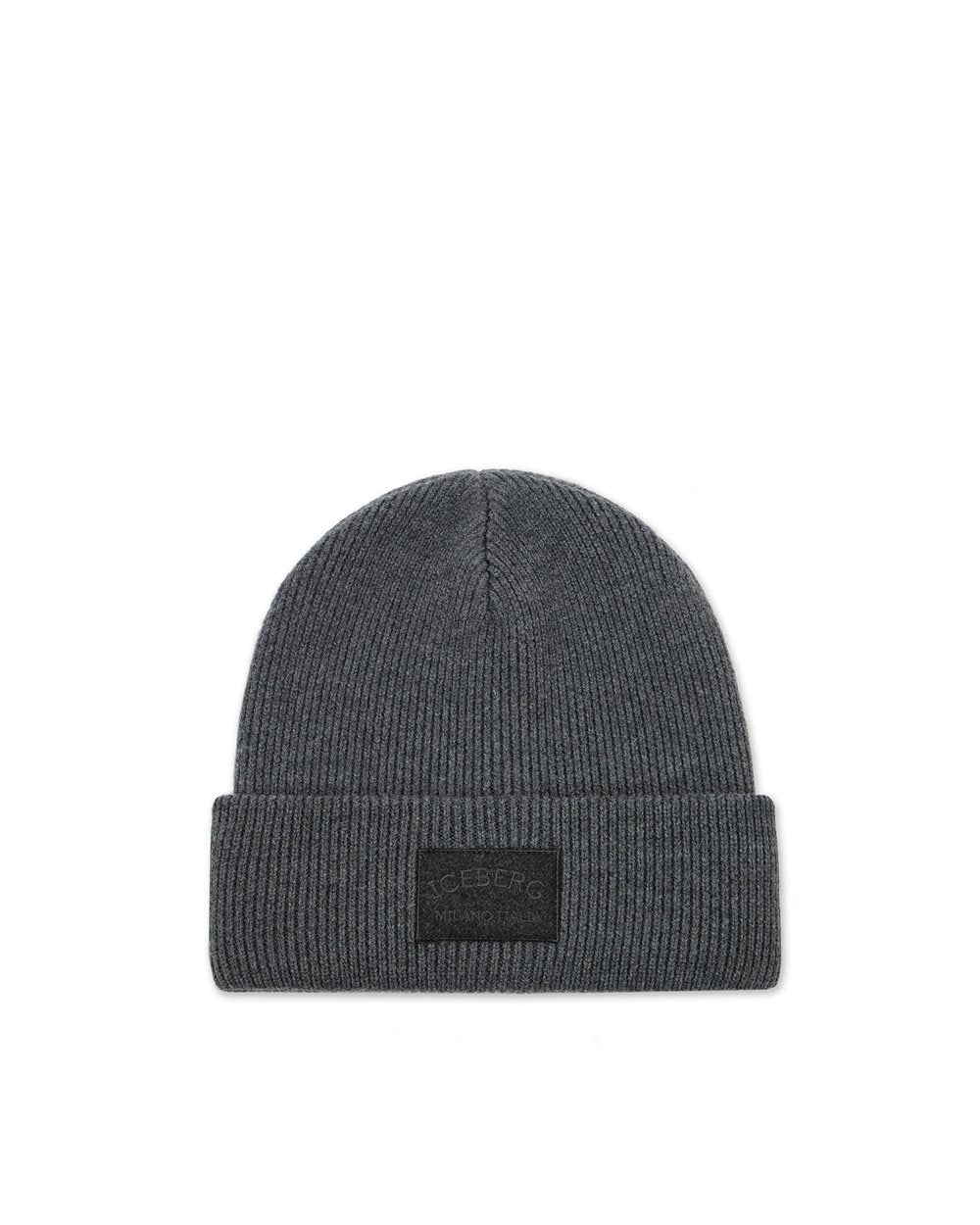 Beanie in extra fine merino wool 