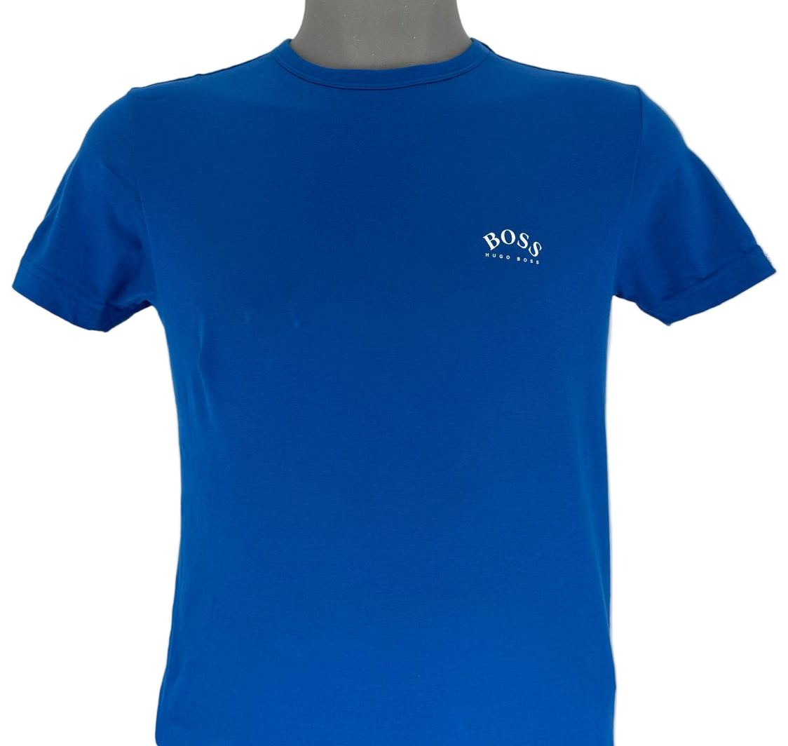 Upgrade your everyday essentials with the Hugo Boss Basic T-Shirt in Blue, styled with the signature curved white HUGO BOSS logo — bold, clean, and instantly iconic.