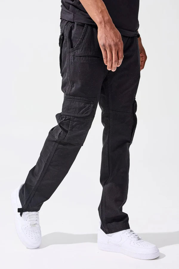  Xavier loose fit cargo pants in 100% cotton with straight leg and side cargo pockets