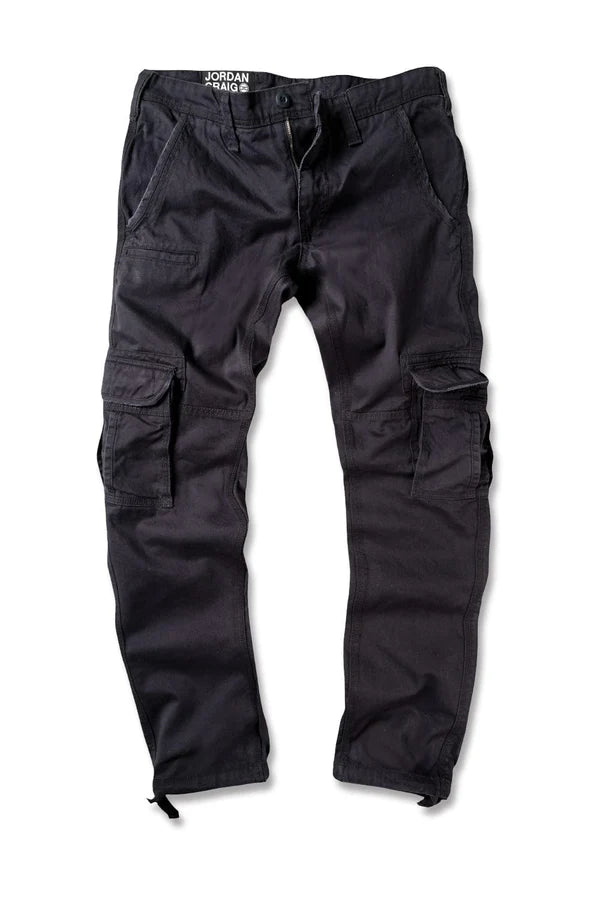  Xavier loose fit 100% cotton cargo pants with straight leg and side cargo pockets