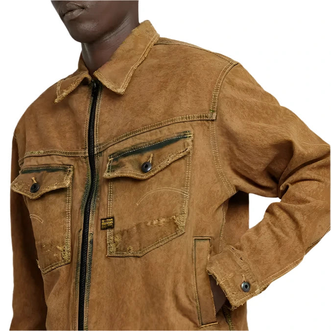  Straight-fit denim jacket with zipper closure, chest flap pockets, and G-STAR label on back.
