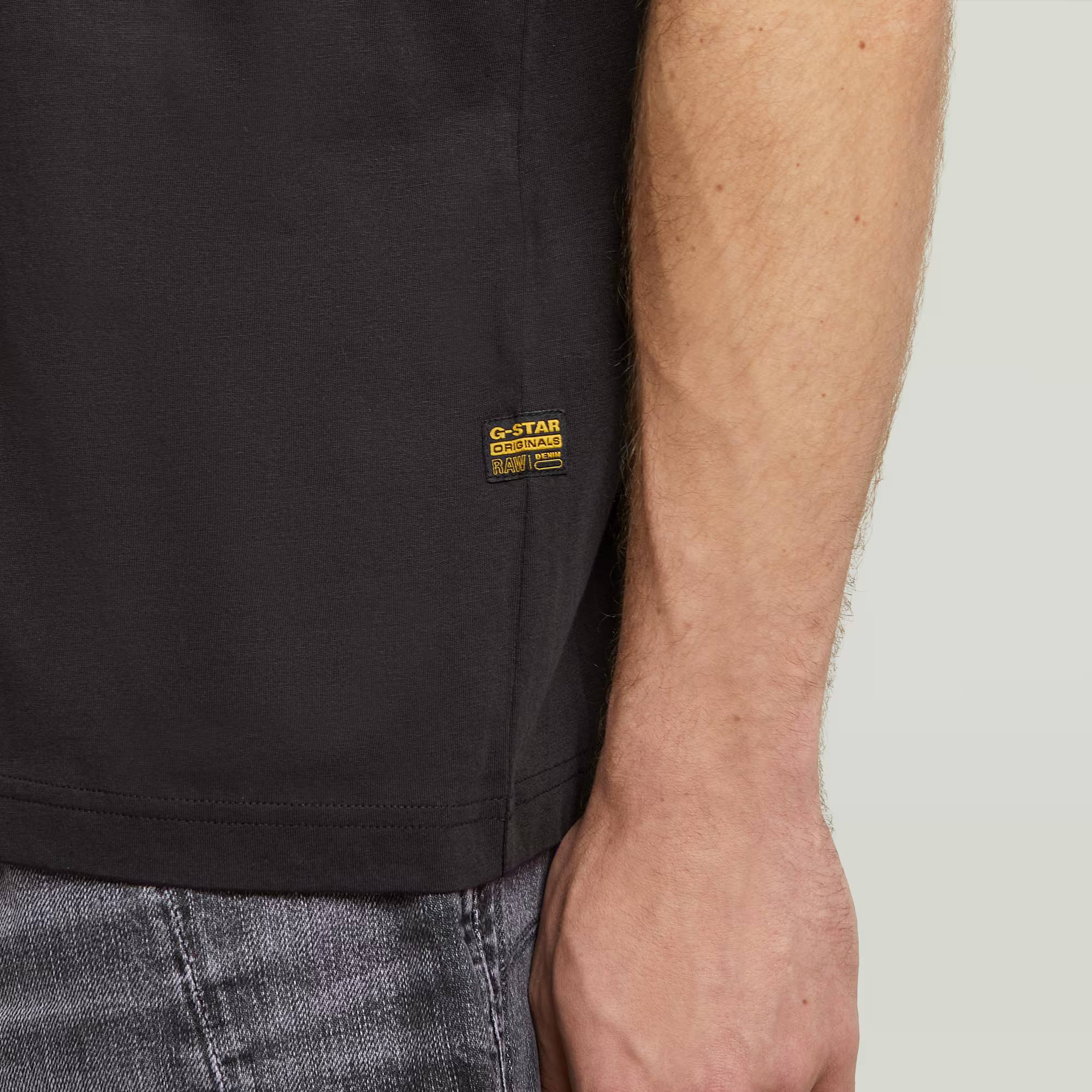 G-Star Gel Print T-Shirt in regular fit with front gel graphic print