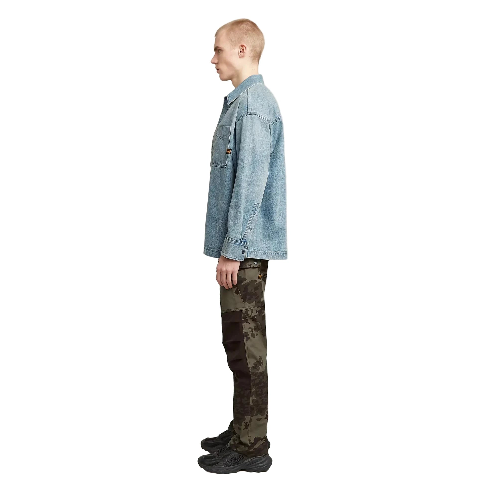 3D Regular Straight Cargo Pants with straight fit, low waist, and cargo pockets