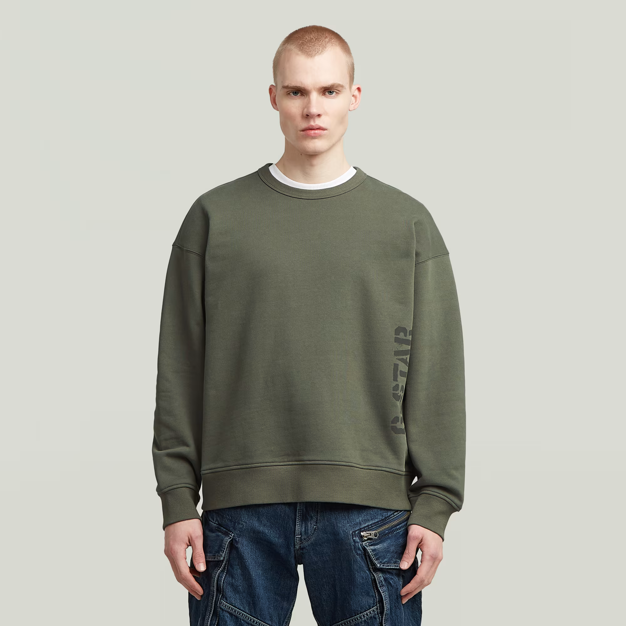 G-Star Sprayed 89 Loose Sweater with loose fit and front graphic design