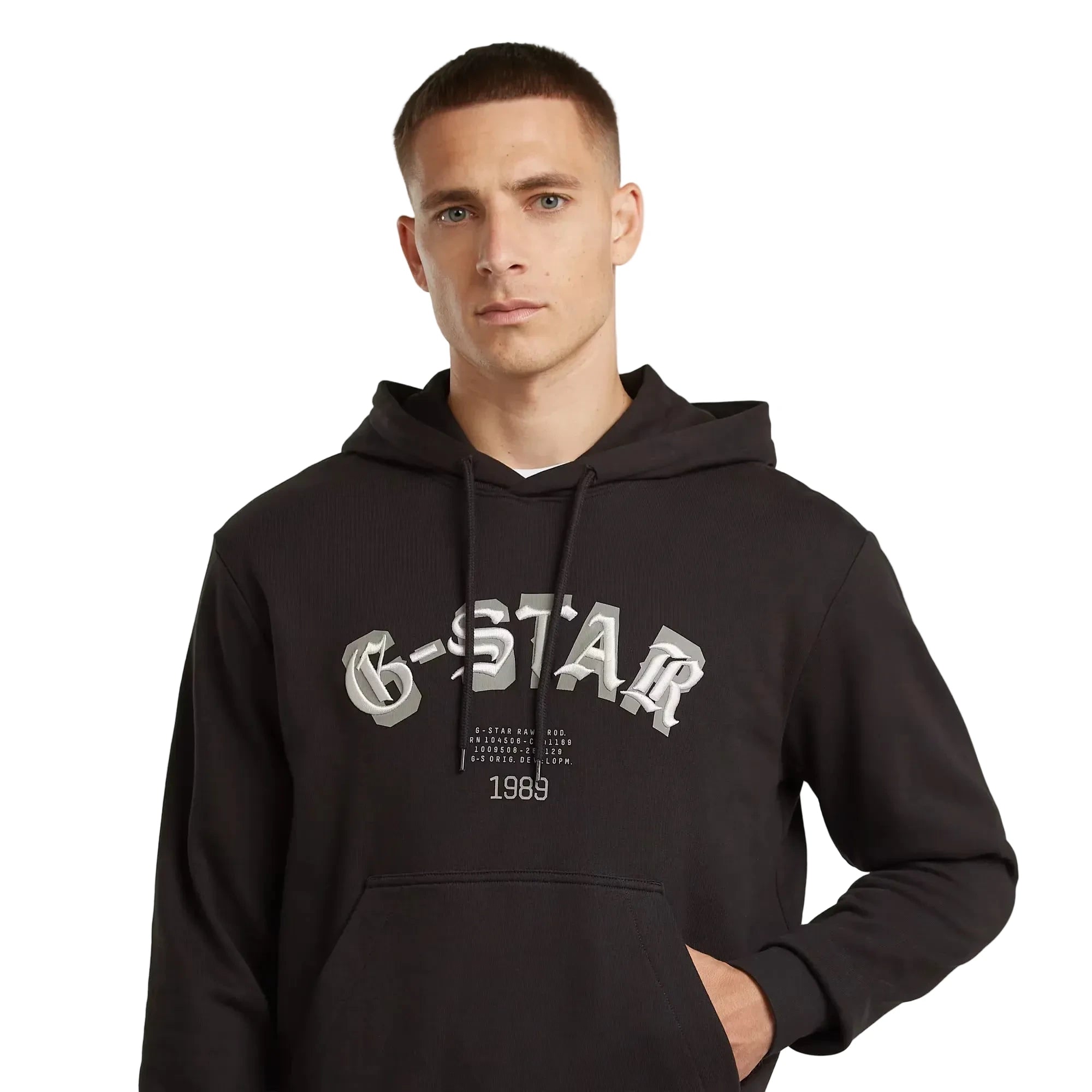 Embro Logo HB Hoodie Sweater in dark black with a hood, drawstring closure, embroidered logo, and kangaroo pocket.