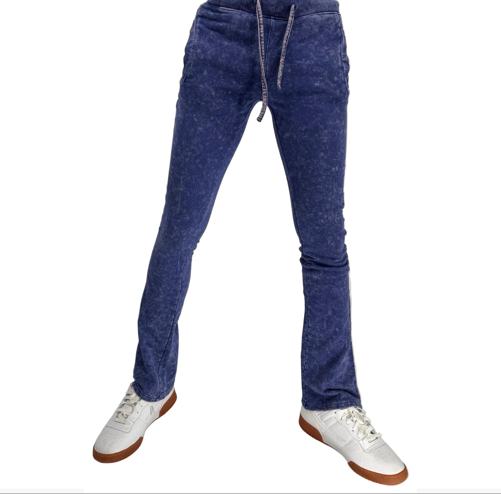 Bring effortless style and comfort together with the Basic Tie Dye Stack Sweatpant in Blue — a perfect blend of chill vibes and streetwear edge.