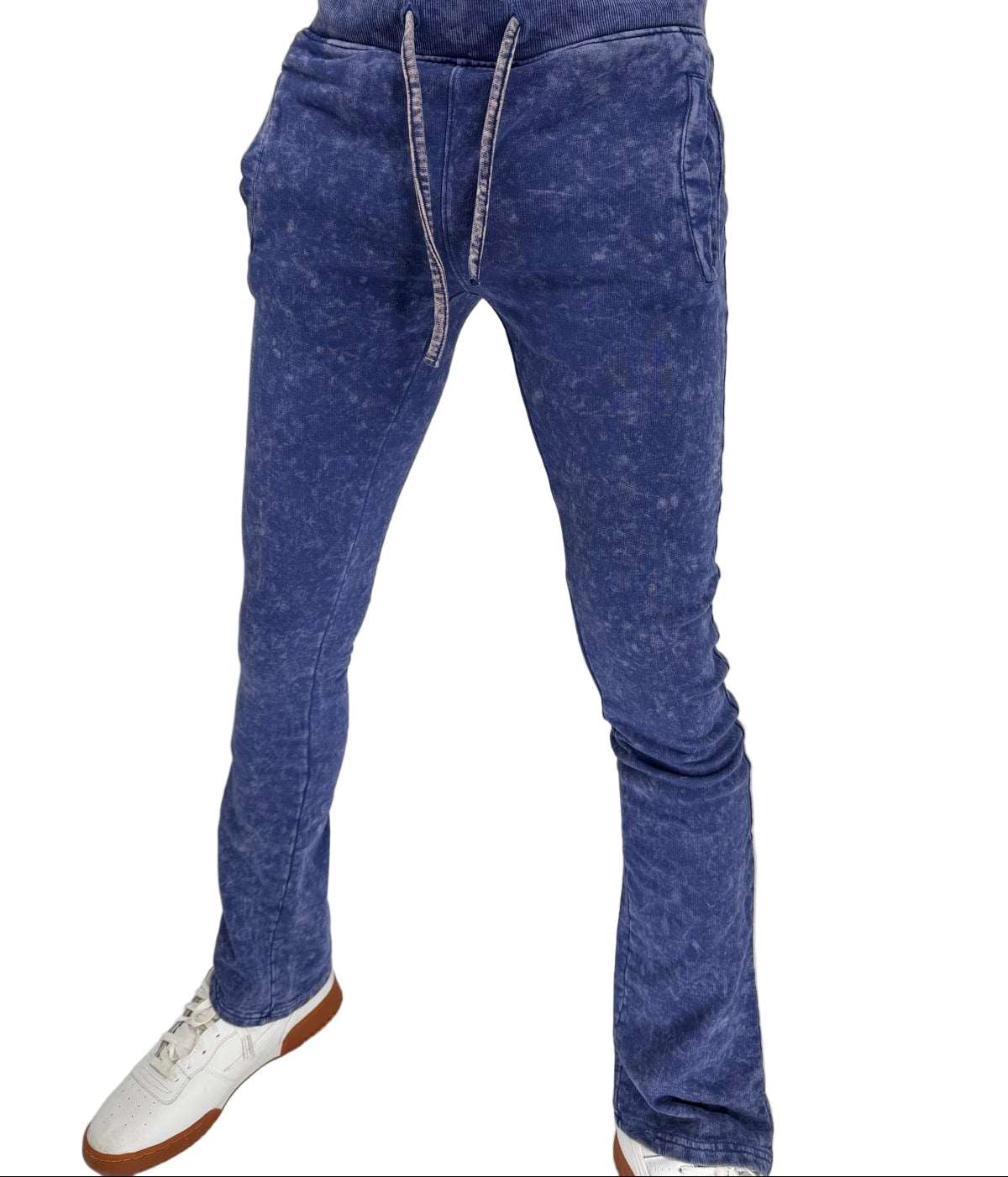 Bring effortless style and comfort together with the Basic Tie Dye Stack Sweatpant in Blue — a perfect blend of chill vibes and streetwear edge.