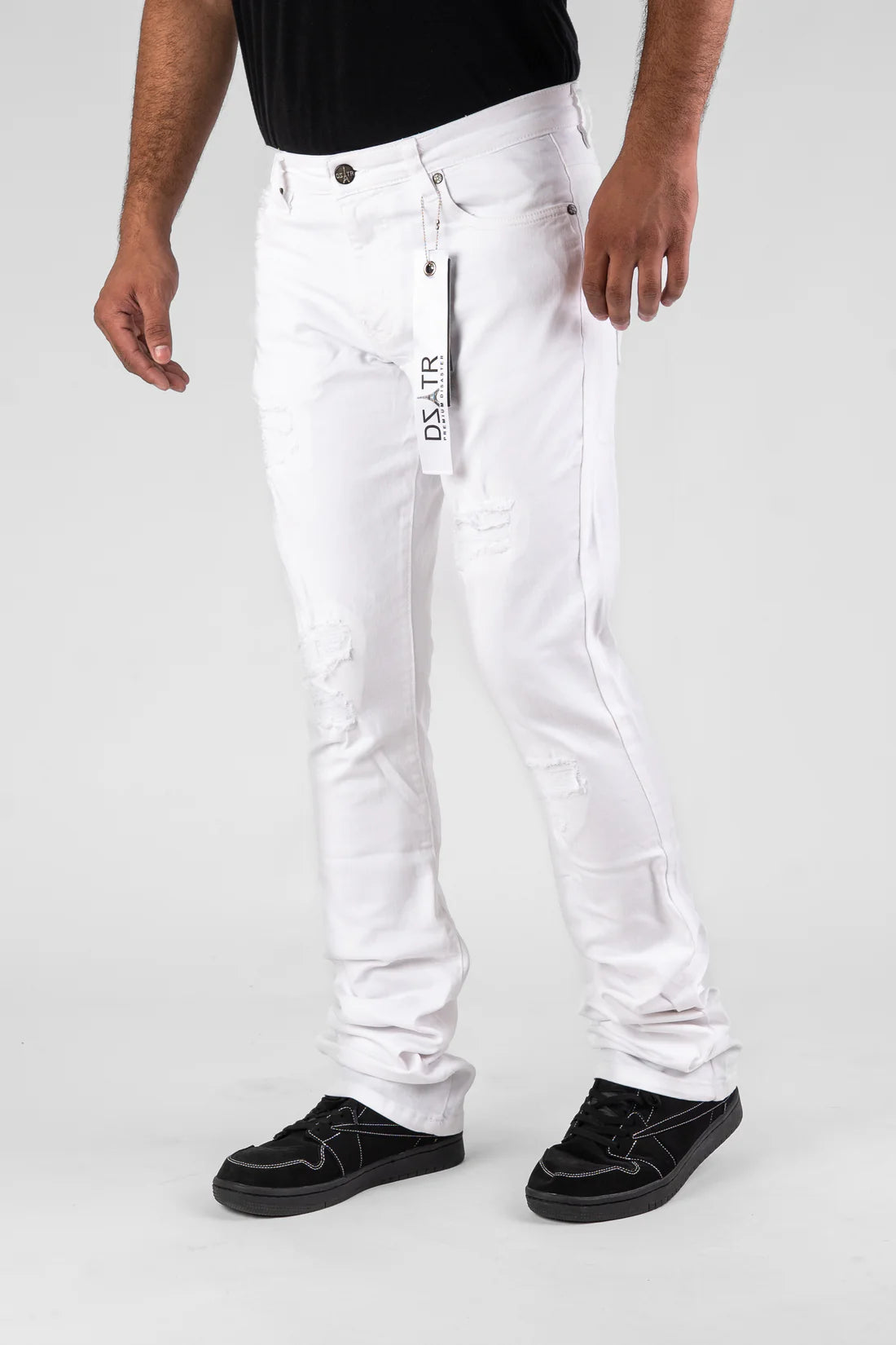 Men's Classic Ultra Stretch Denim in modern tailored fit with flexible, comfortable fabric