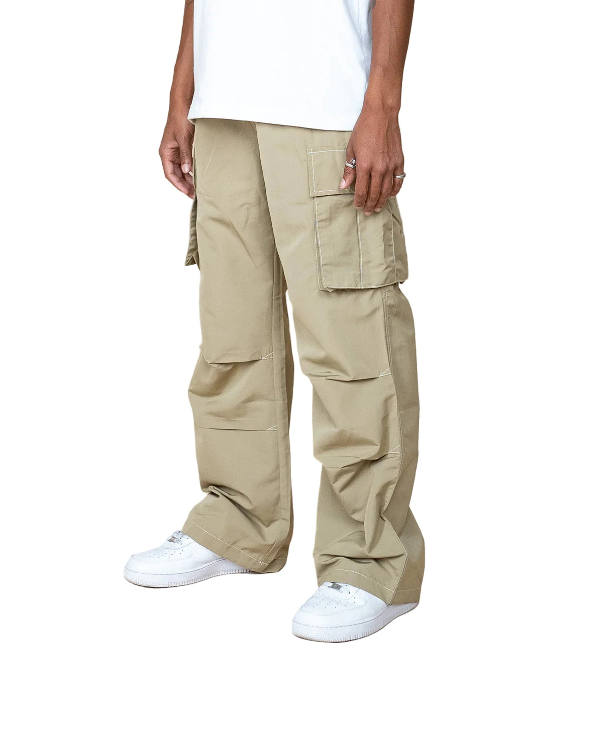 Campus Cargo Pants in nylon with relaxed fit, side cargo pockets, front knee pleating, and contrast white stitching