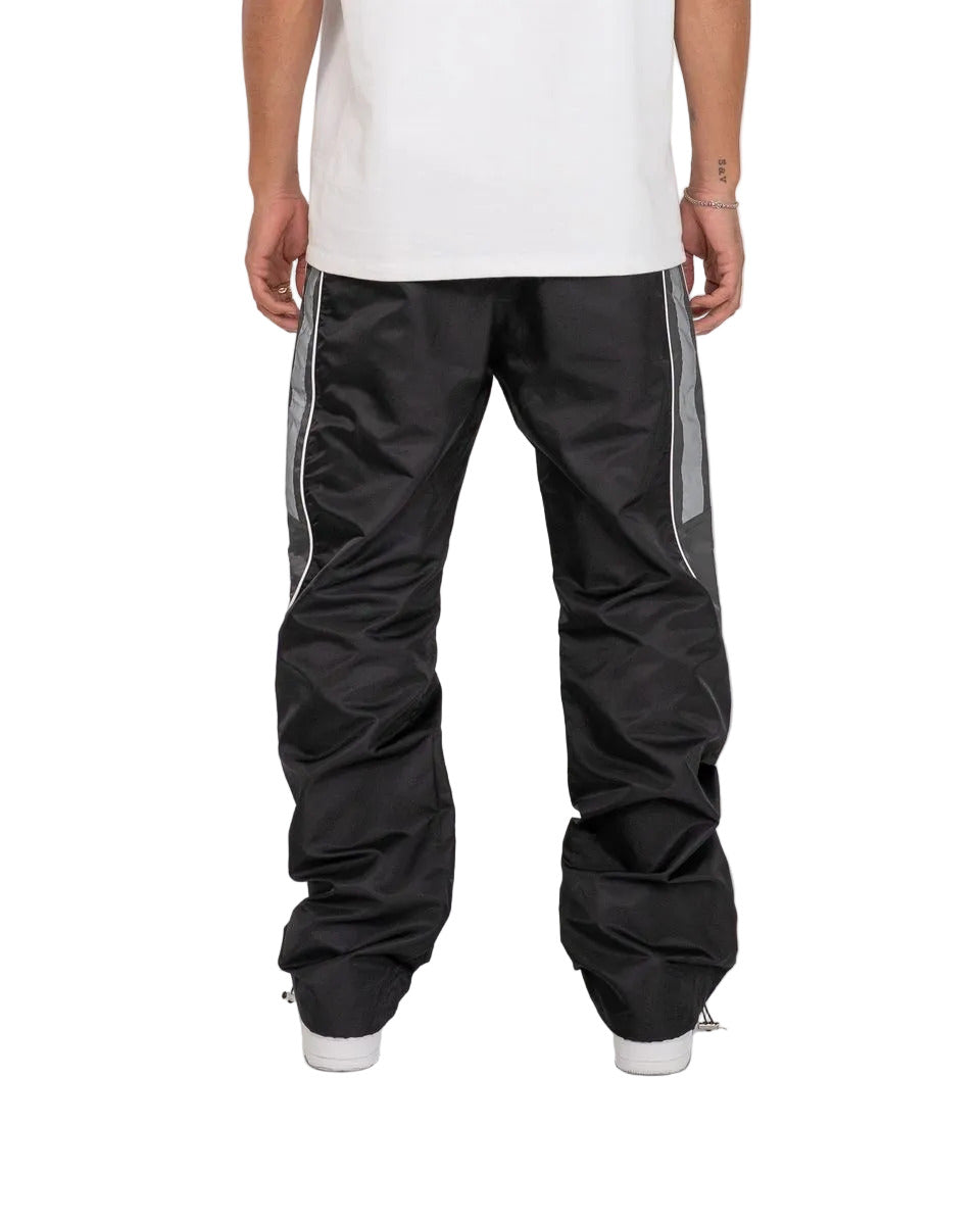 EPTM Maxx black pants with elastic waistband, adjustable cord and toggles, and front and back pockets