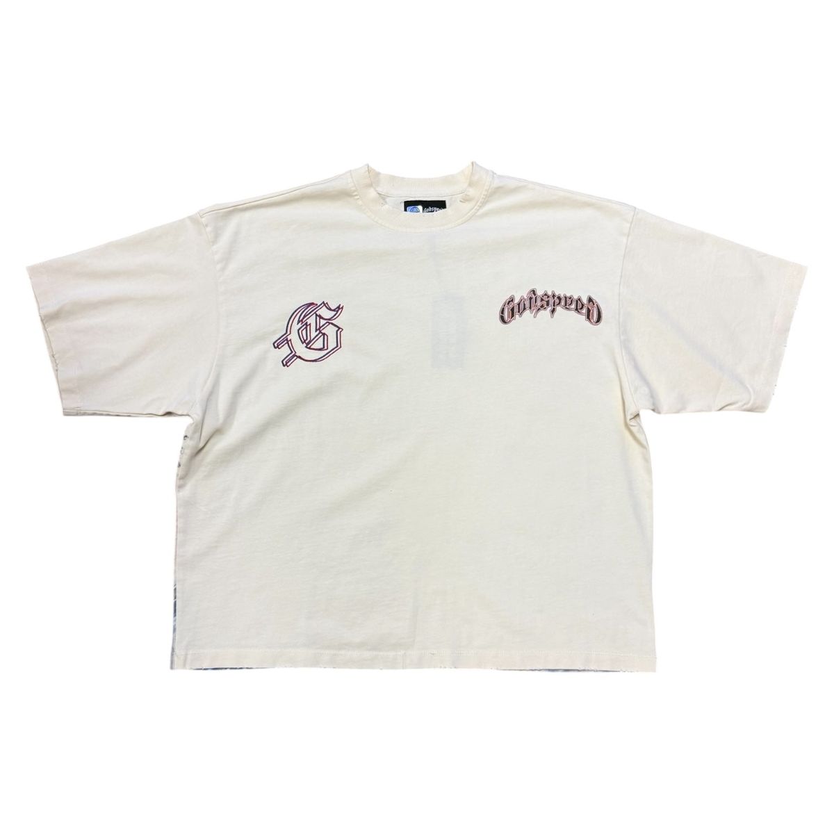 This Godspeed GSPD Run Club T-Shirt in bone is crafted from 10oz mid-weight washed fabric and features a striking digital art piece across the front. Designed with an oversized fit