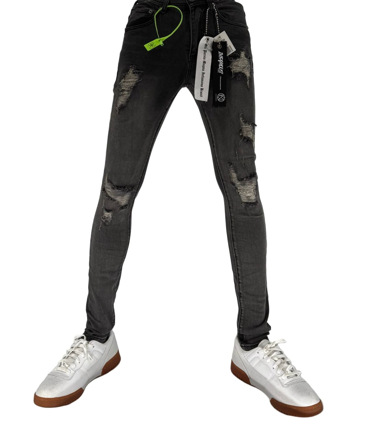 Stay sharp and stand tall in the Infamous 40 Stacked Pant in Ice Grey – a clean, elevated essential built for today’s streetwear aesthetic. These pants feature a tapered fit with an extended inseam that delivers a bold stacked effect at the ankles, making them perfect for pairing with your favorite sneakers or boots.