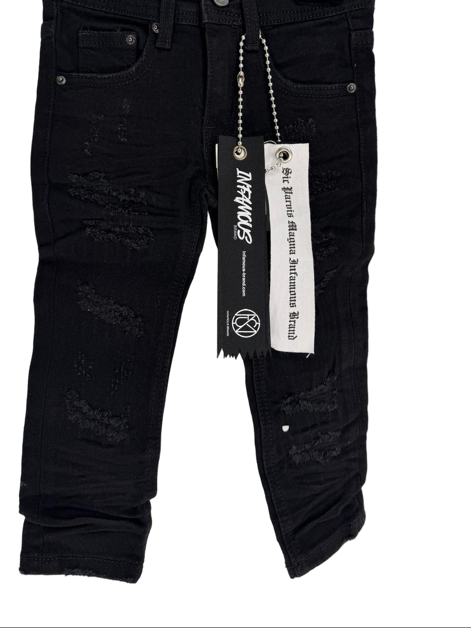 Command attention with the Infamous Jet Black Jeans — a bold essential built for everyday confidence. Crafted from premium stretch denim, these jeans deliver the perfect balance of durability, comfort, and clean design.