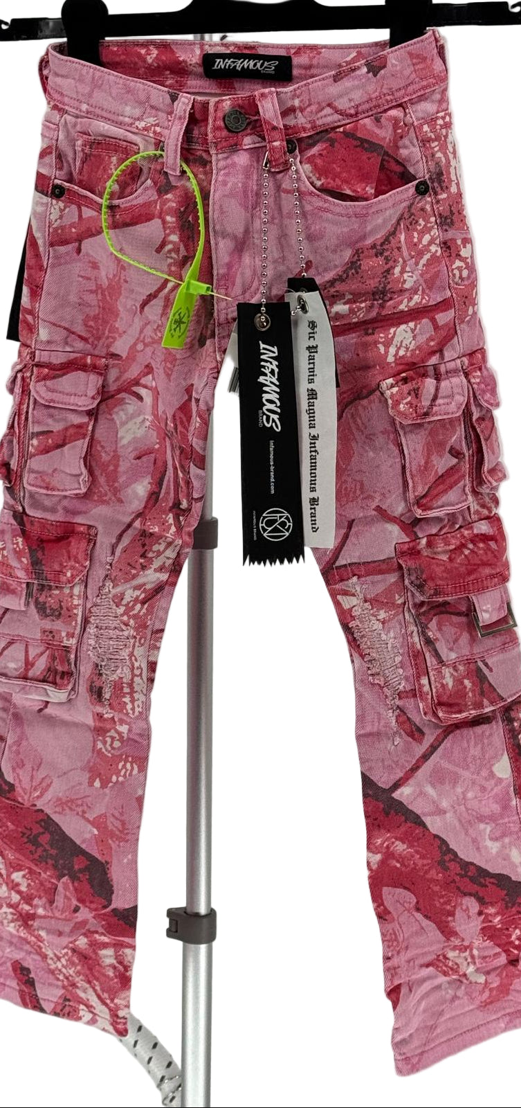 Unleash bold energy and street-smart attitude with the Infamous Kids Stacked Jeans (Pink Camo) — designed for the young trendsetters who don’t follow style, they create it.
