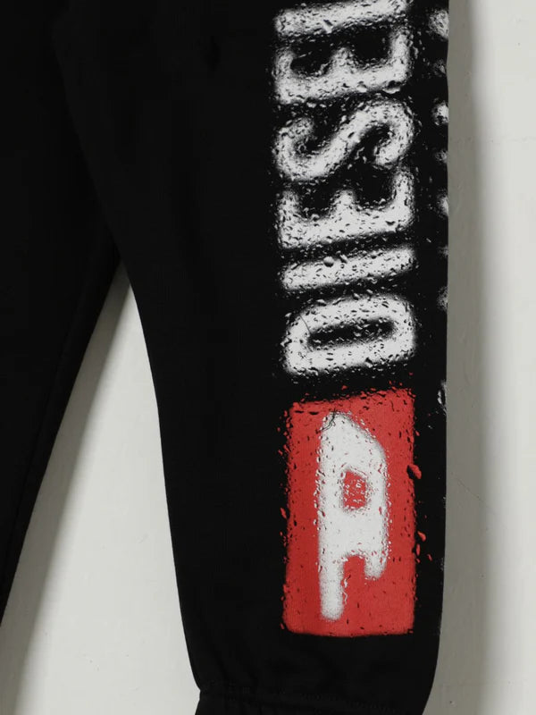 Diesel Kids Logo Sweatpant with relaxed fit and bold logo detailing.