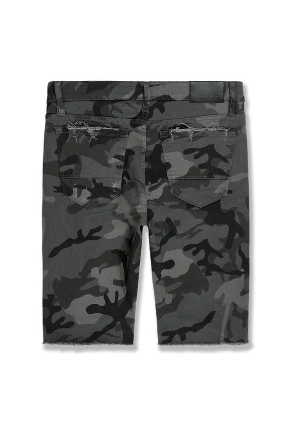 The OG – Tulsa Camo Twill Shorts deliver a bold take on the classic knee-length OG fit. Designed with heavy shredding, textured detailing, and a worn-in finish, these shorts bring standout streetwear energy to any look. Crafted from stretch twill for all-day comfort, they keep a structured fit while adding rugged character with every detail.
