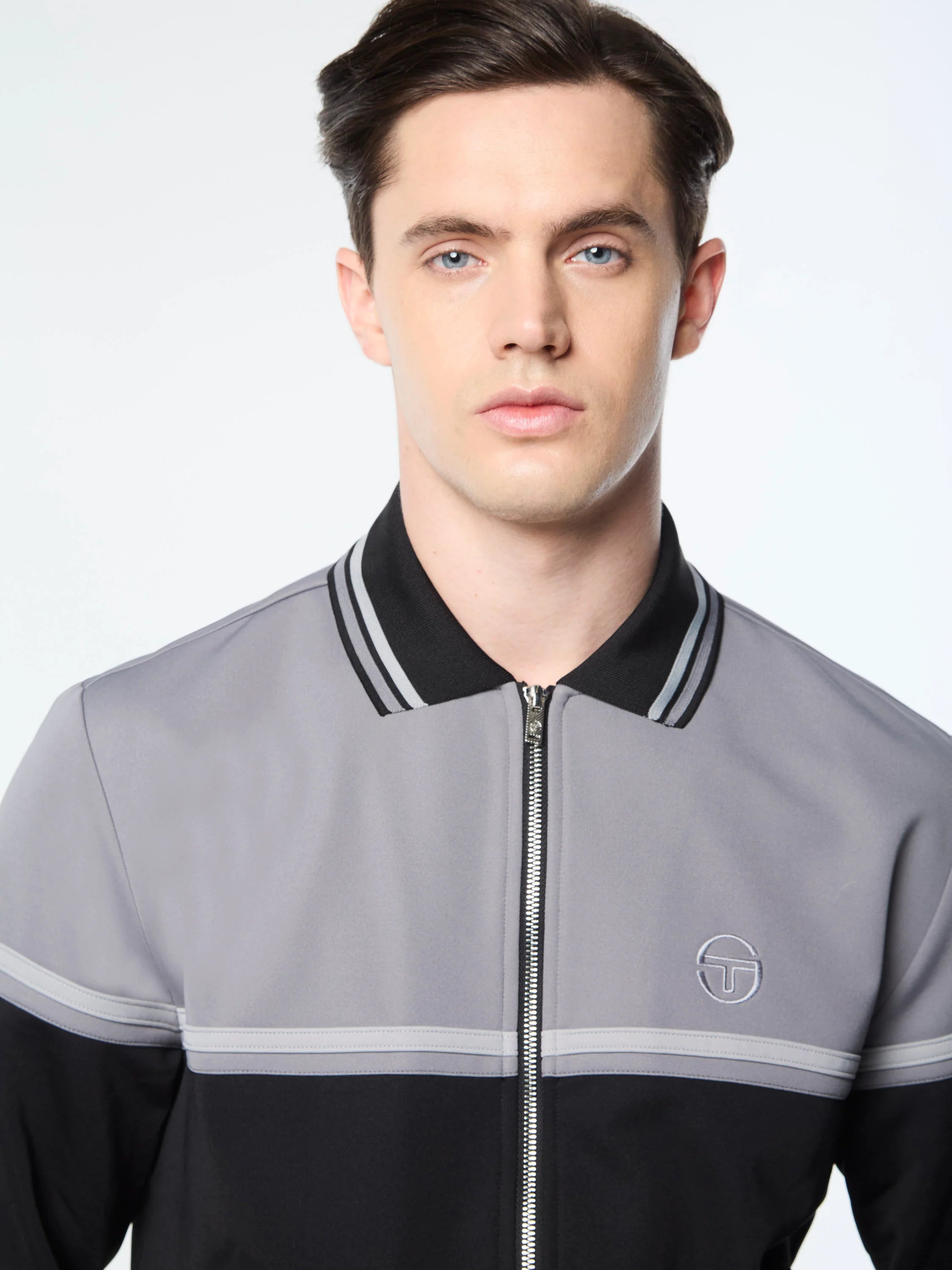 Sergio Tacchini Olmi Track Jacket in color-blocked design with zip pockets and embroidered ST logo