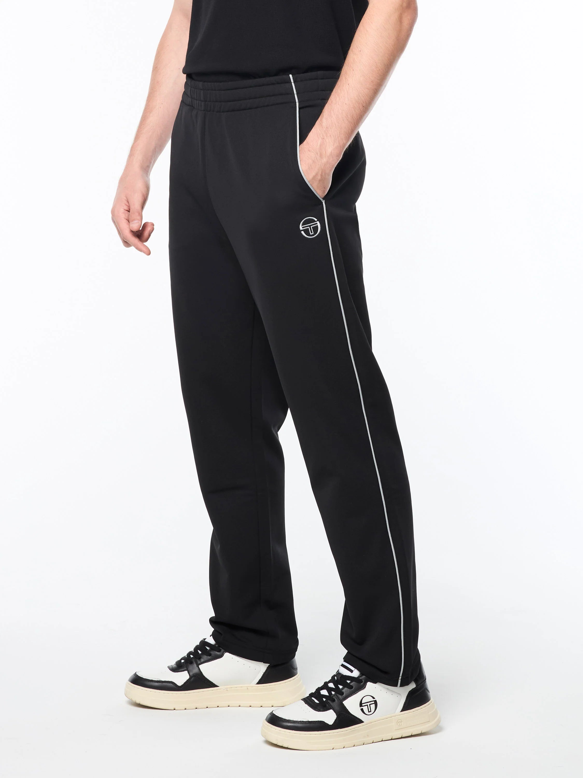 Sergio Tacchini Olmi Track Pant in Black Beauty with embroidered ST logo and contrast piping