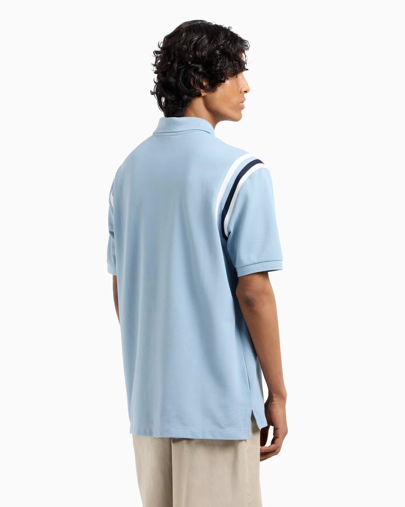  Regular-fit cotton piqué polo shirt with contrasting shoulder bands and embroidered chest logo.